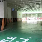 Mong Motel