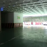 Mong Motel
